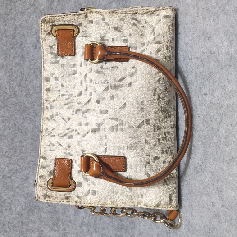 Michael Kors Hamilton Satchel in Vanilla Shoulder Bag - Picture 3 of 13